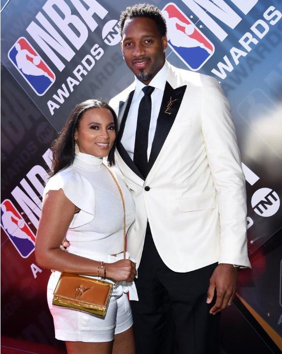 在社交媒体 在社交媒体